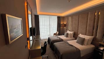 Premium bedding, minibar, in-room safe, desk