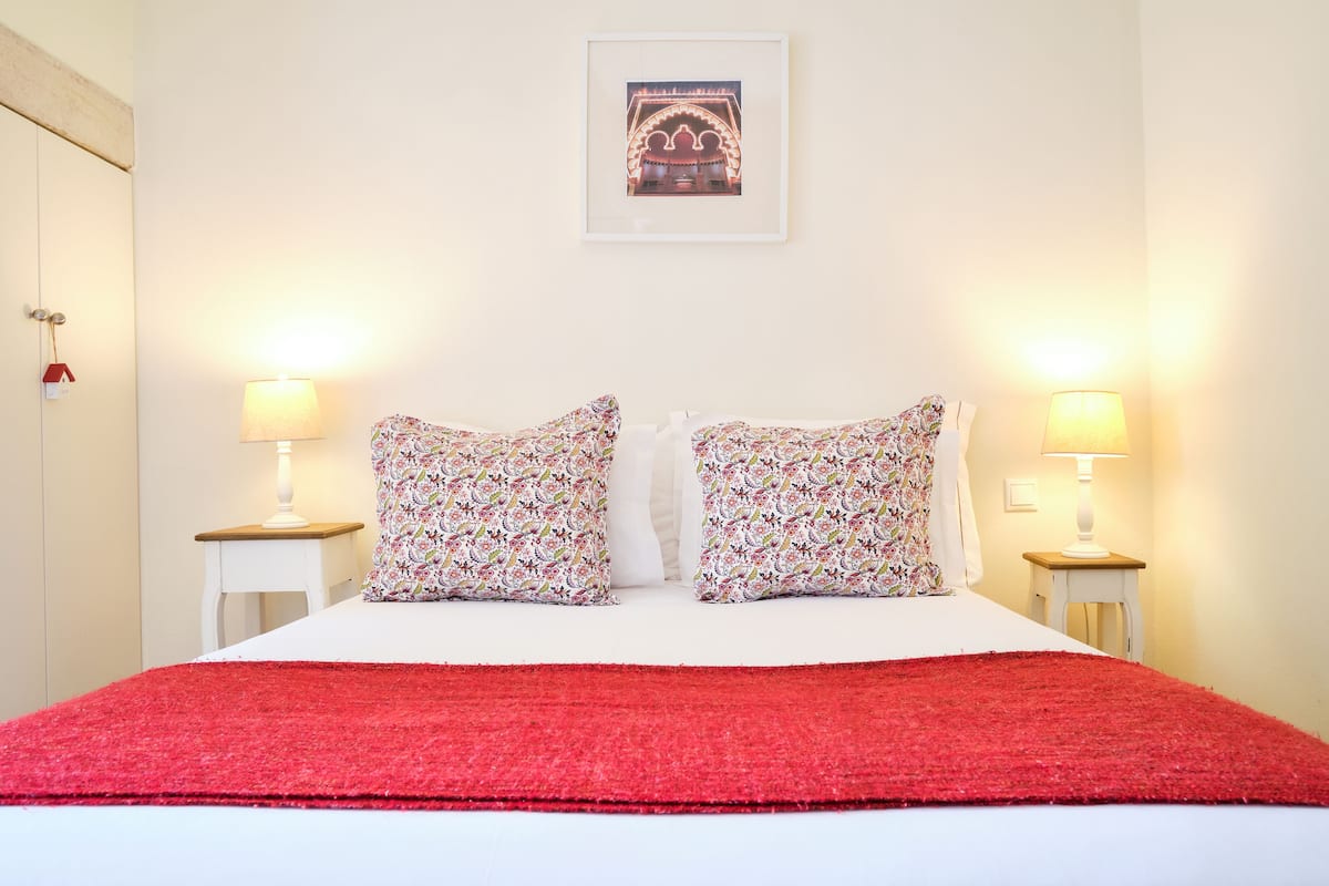 Standard Apartment, 2 Bedrooms | 1 bedroom, hypo-allergenic bedding, desk, soundproofing