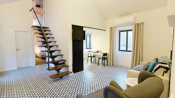 Télévision LCD de 40 pouces avec chaînes par câble, télévision