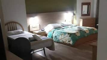 Comfort-Zimmer | Minibar, Schreibtisch, Verdunkelungsvorhänge, Zustellbetten