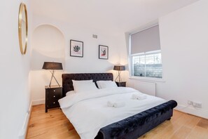4 chambres, fer et planche Ă repasser, Wi-Fi, draps fournis