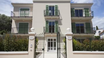 Extérieur