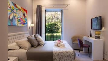 Premium bedding, memory foam beds, minibar, in-room safe