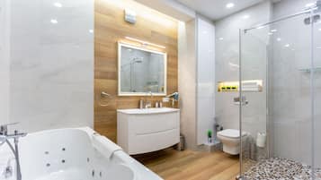 Deluxe Apartment (floor 2) | Bathroom | Separate bathtub and shower, jetted bath, rainfall showerhead