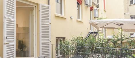 Apartment, 1 Bedroom | Terrace/patio