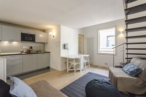 Appartamento, 1 camera da letto | Area soggiorno