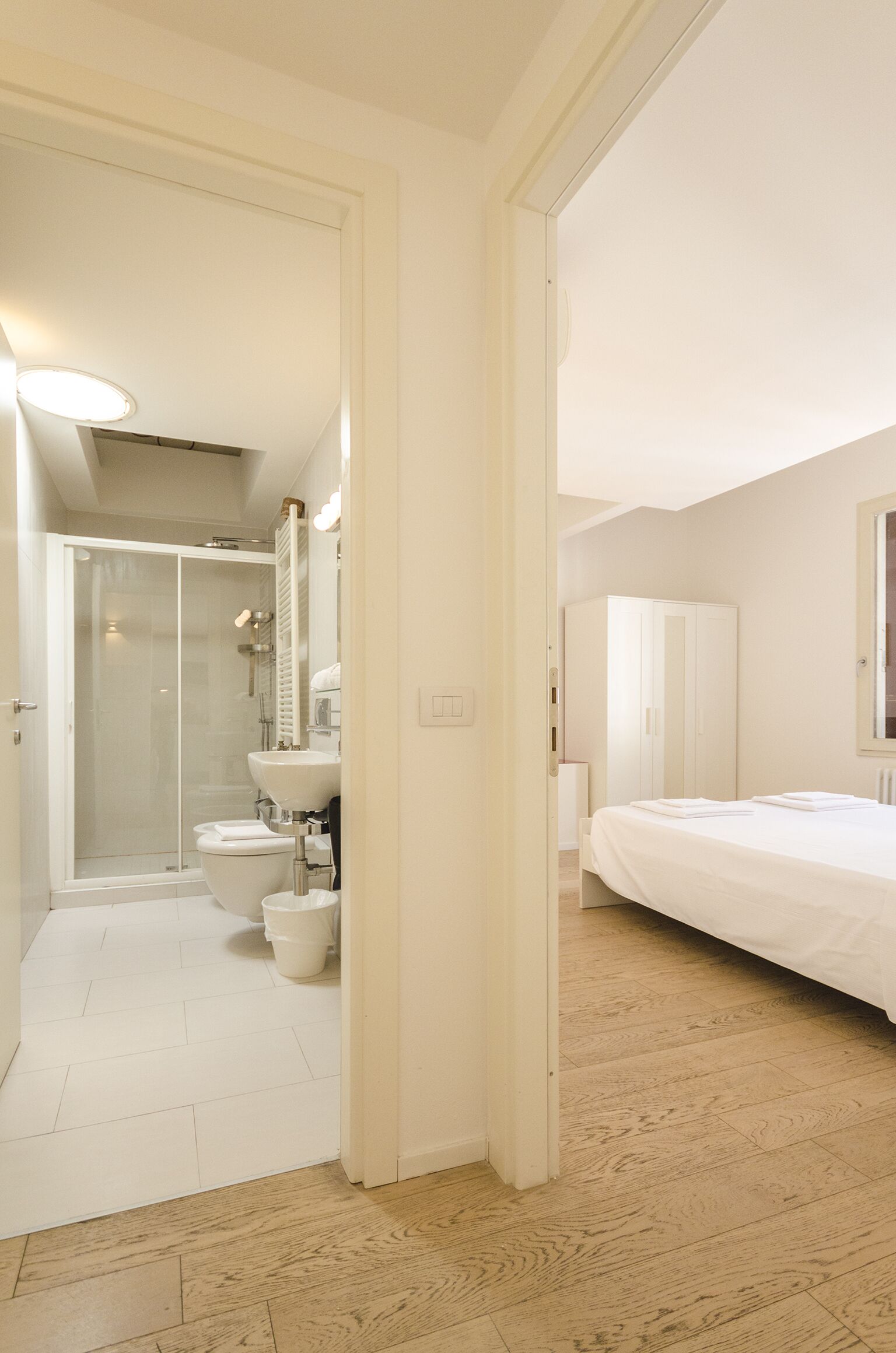 Apartment, 2 Bedrooms | 2 bedrooms, iron/ironing board, travel crib, free WiFi
