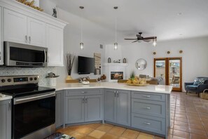 Fridge, microwave, oven, stovetop - Hacienda Getaway Pool, Hot Tub, & Steps to trails. (La Quinta)