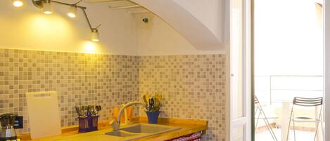 Apartment, 1 Bedroom (Bilo) | Private kitchenette | Full-size fridge, stovetop, cookware/dishes/utensils, dining tables