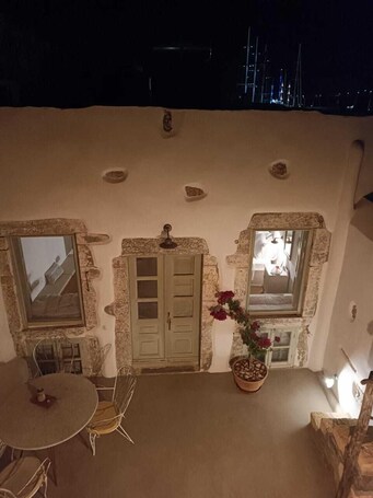 1 habitación y caja de seguridad en la habitación