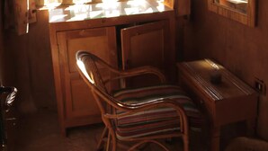 Kamar Standar | Area keluarga
