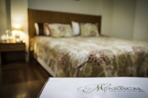 Comfort Double Room | Interior - Mariscal Inn & Suites (Cuenca)