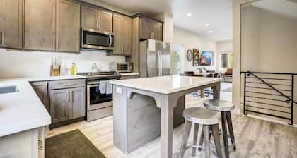 Contemporary home rooftop deck w/ firepit in DT CO