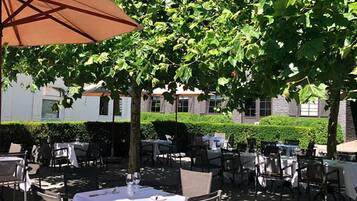 Espace banquet en plein air