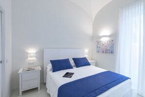 1 bedroom, in-room safe, iron/ironing board, free WiFi - Turchese choose to live an emotion (Ischia)