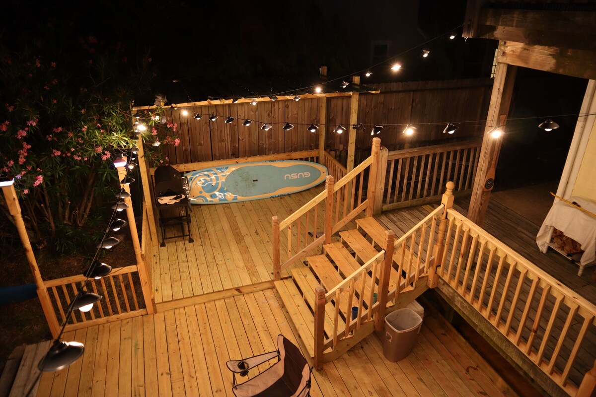 Photo 4 of Spacious Waterfront Townhome - Boat Slips - Walk to Beach - Pets Welcome