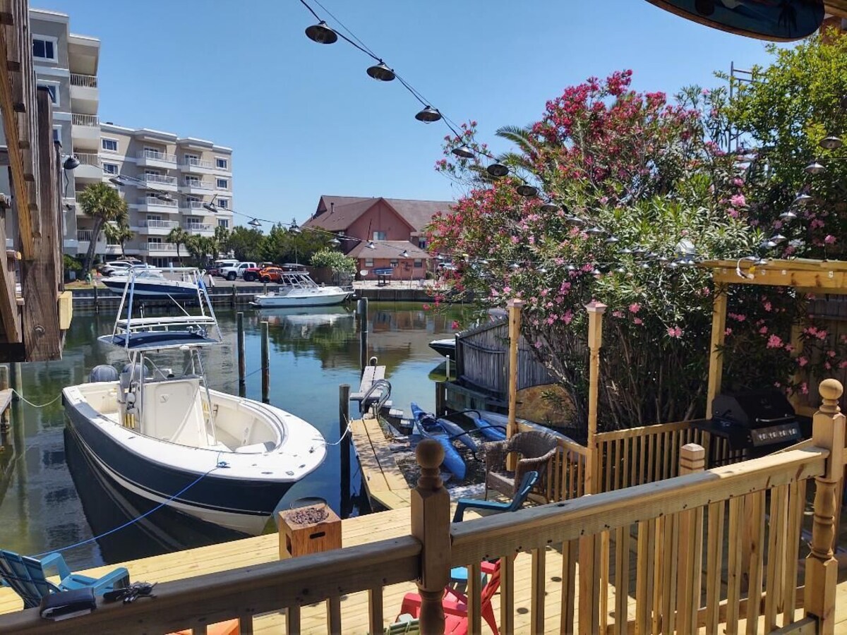 Photo 12 of Spacious Waterfront Townhome - Boat Slips - Walk to Beach - Pets Welcome