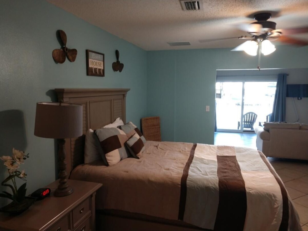 Photo 20 of Spacious Waterfront Townhome - Boat Slips - Walk to Beach - Pets Welcome