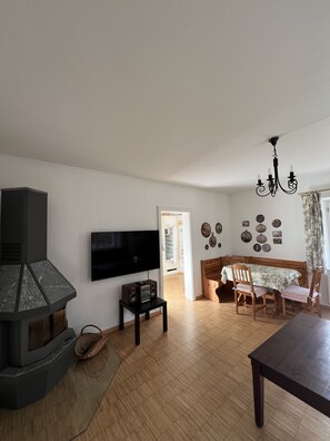 Dining - FeWo Schloß Ramspau - Forsthaus Westwohnung (4-star DTV) (Ramspau)