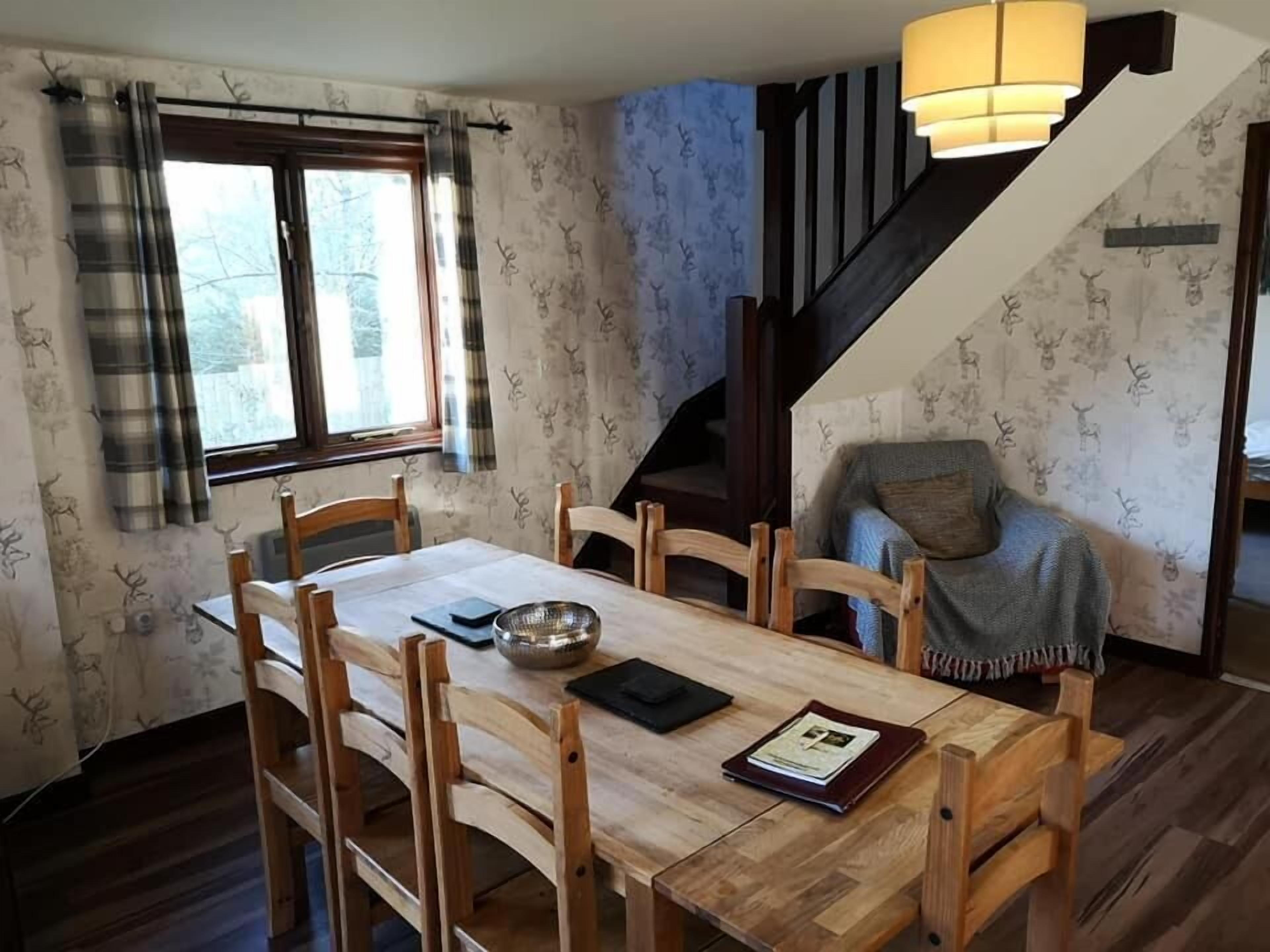 Chalet | In-room dining