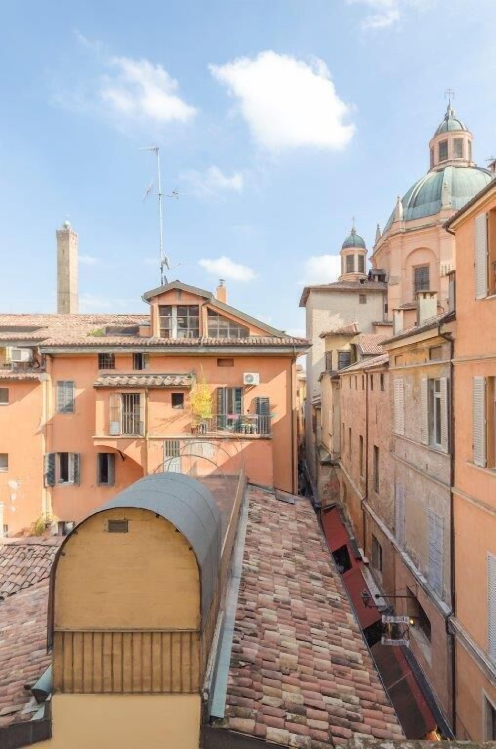 Foto - Gran Suite Piazza Maggiore - T&T communications
