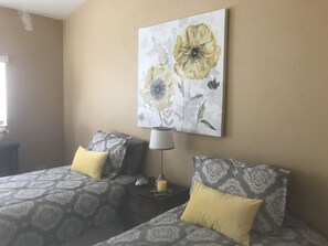 2 bedrooms, iron/ironing board, WiFi, bed sheets