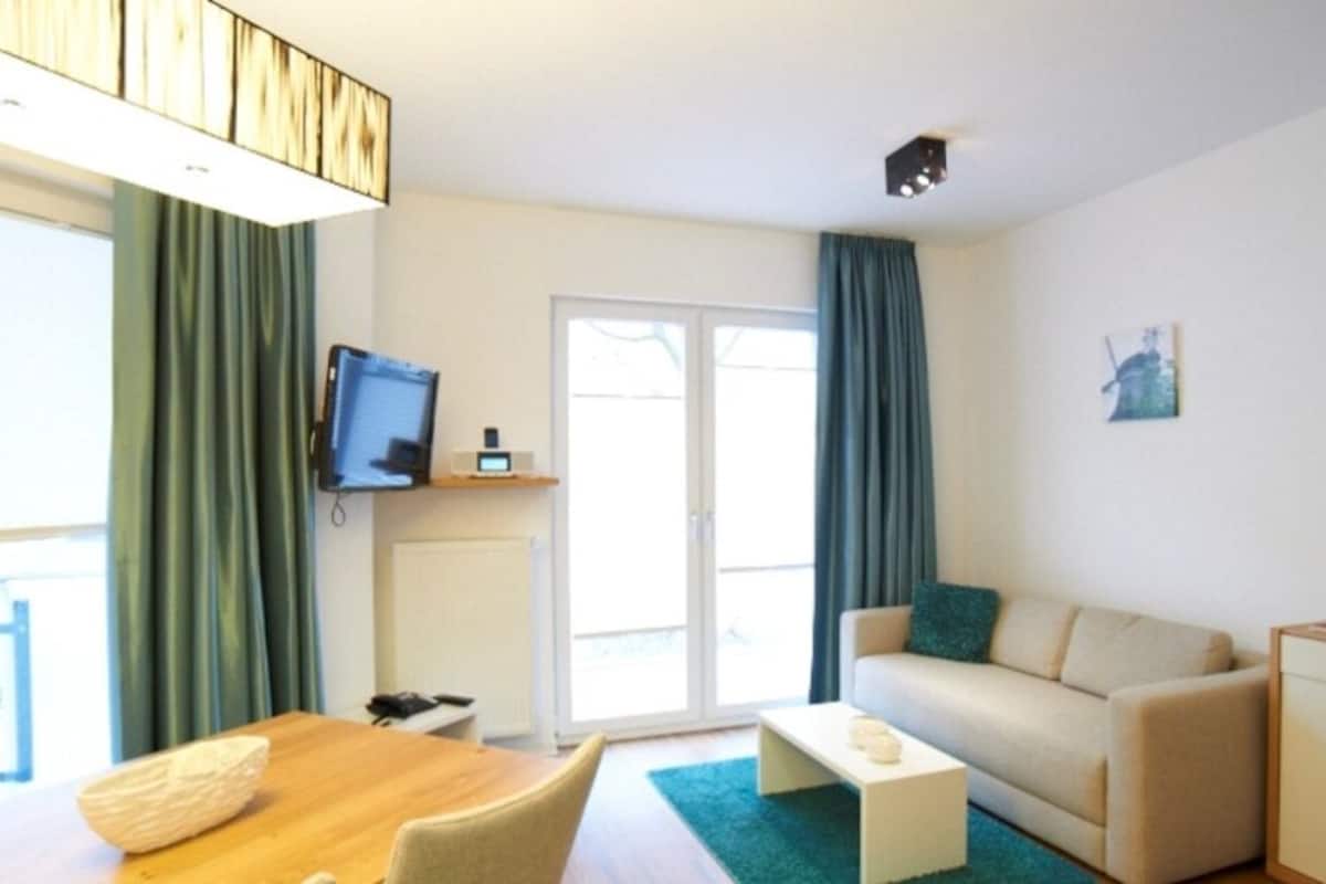 Apartment, 1 Bedroom, Terrace, Ground Floor | Living area