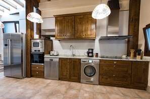 Private kitchen - "Casa Rural La Cuca" (Lerín)