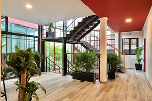 Staircase - Red Door Heritage Hotel (Bangkok)