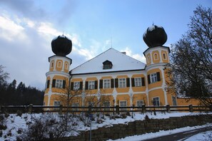 Exterior - FeWo Schloß Ramspau - Forsthaus upstairs (4-star DTV) (Ramspau)