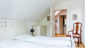 2 Schlafzimmer, Bügeleisen/Bügelbrett, WLAN, Bettwäsche