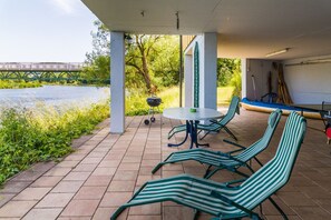 Outdoor dining - FeWo Schloß Ramspau - Forsthaus upstairs (4-star DTV) (Ramspau)