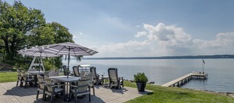 Wide Open Views: rural home on Seneca lake, private lakefront, huge yard, hot tub, and playground