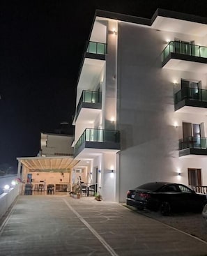 Exterior - Hotel Vathi (Ksamil)