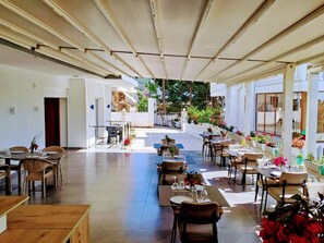 Interior - Hotel Vathi (Ksamil)