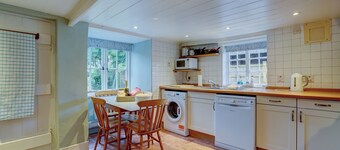 Red Roofs | East Ruston Cottages