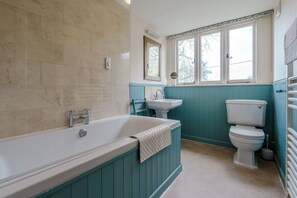 Combined shower/bathtub, hair dryer