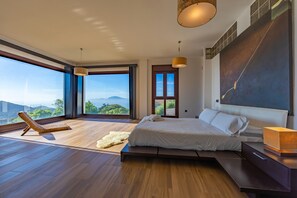 4 habitaciones, tabla de planchar con plancha y wifi gratis 