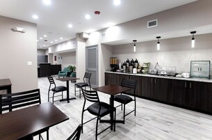 Desayuno continental incluido todos los días 