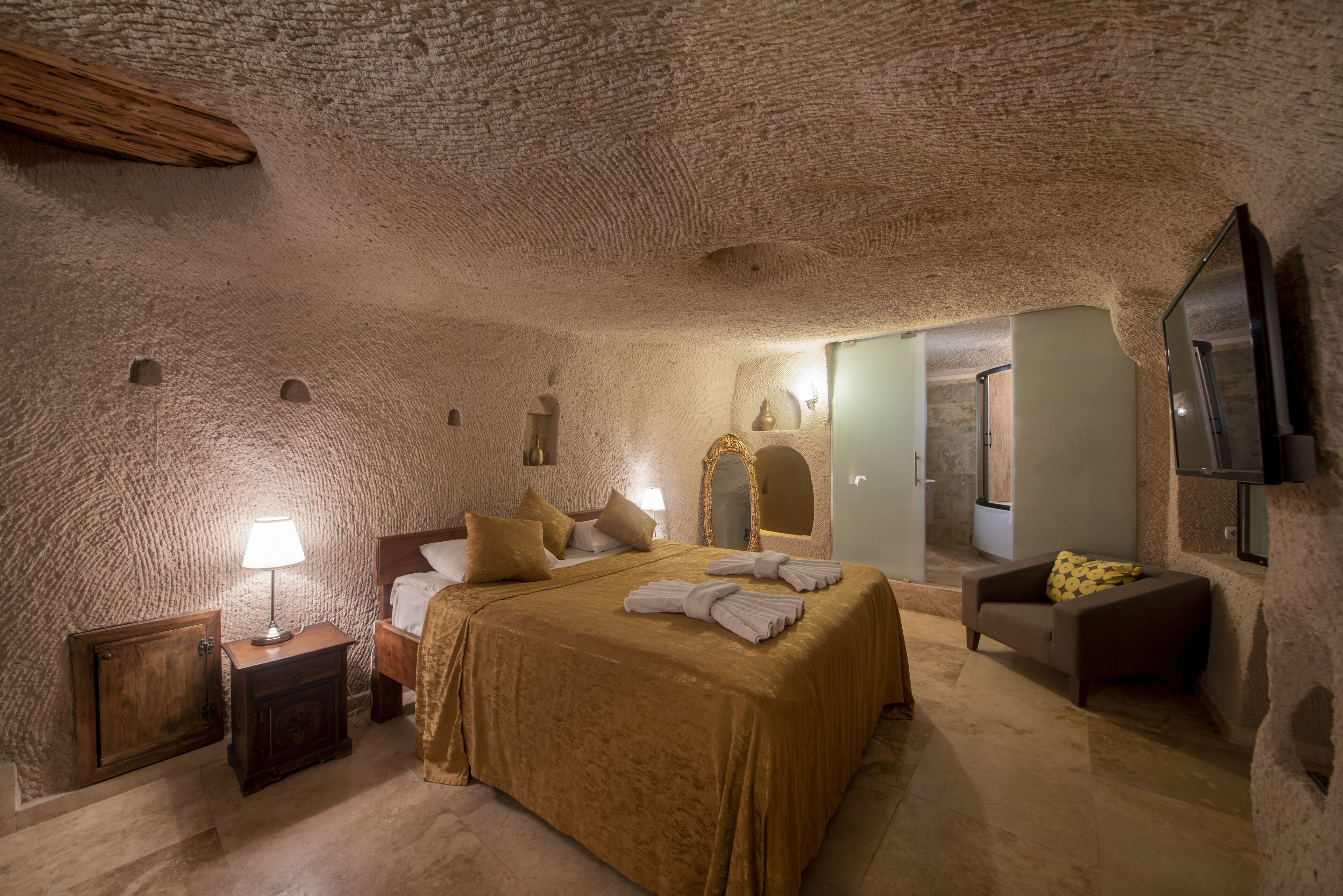 deluxe double room (virtus) | premium bedding, down duvets, memory-foam beds, minibar