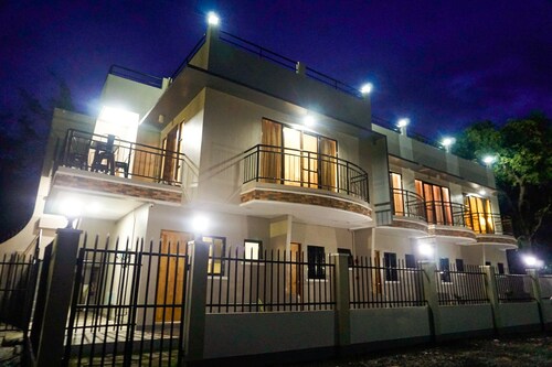 Full Kitch★WiFi★Netflix★A/C★Parking & Airport pick-up