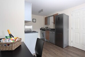 Apartment, 2 Schlafzimmer | Eigene Küche | Wasserkocher