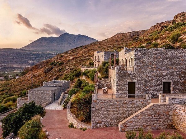 Front of property - Onar Mani Suites (East Mani)