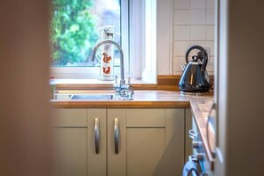 Departamento, 4 habitaciones | Cocina privada