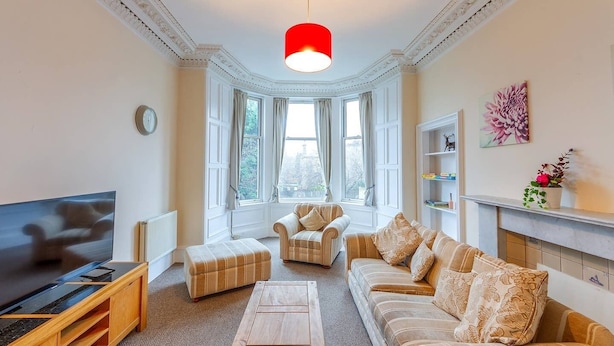 Apartment, 4 Schlafzimmer | Wohnzimmer