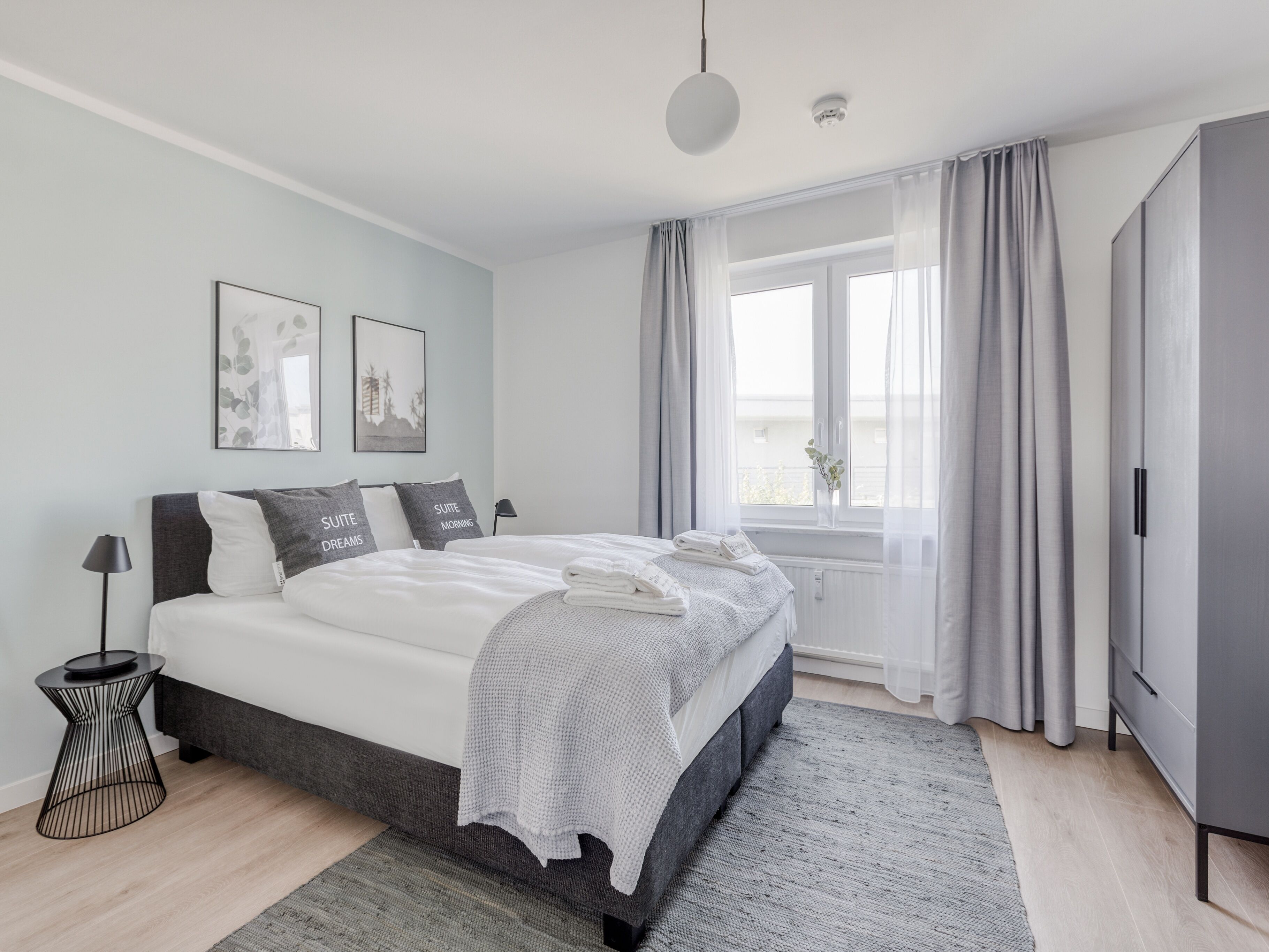 One-bedroom Suite XL with balcony | Laptopgeeigneter Arbeitsplatz, Verdunkelungsvorhänge