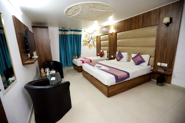 Triple Room | Room amenity - ADB Rooms Hotel Noratan Palace (New Delhi)