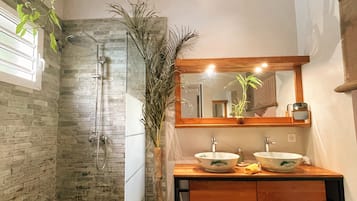 Suite (Jardin Suspendu) | Bathroom