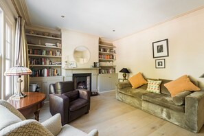 公寓 (2 Bedrooms) | 客廳 | 平面電視