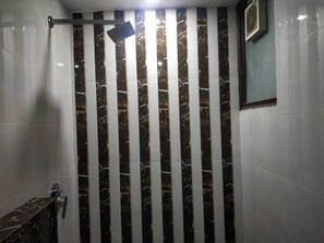 Perincian bahagian dalam